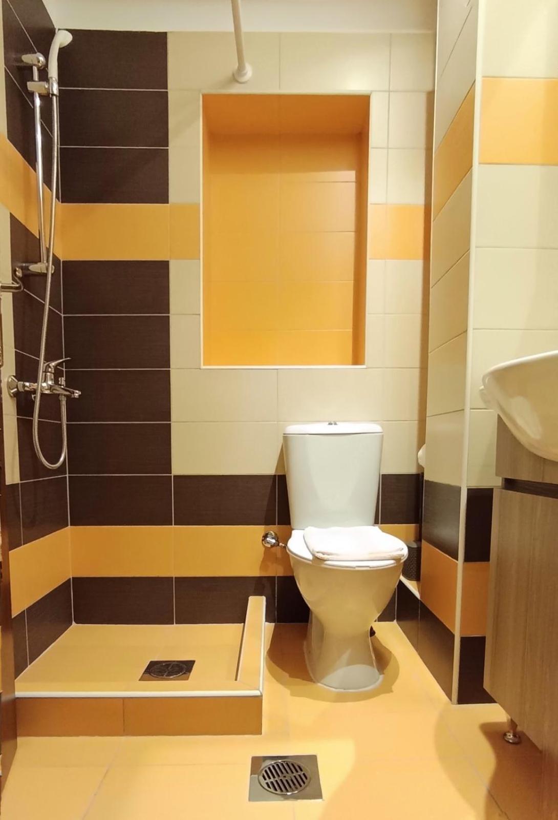To Agioklima Hotel Янина Екстериор снимка